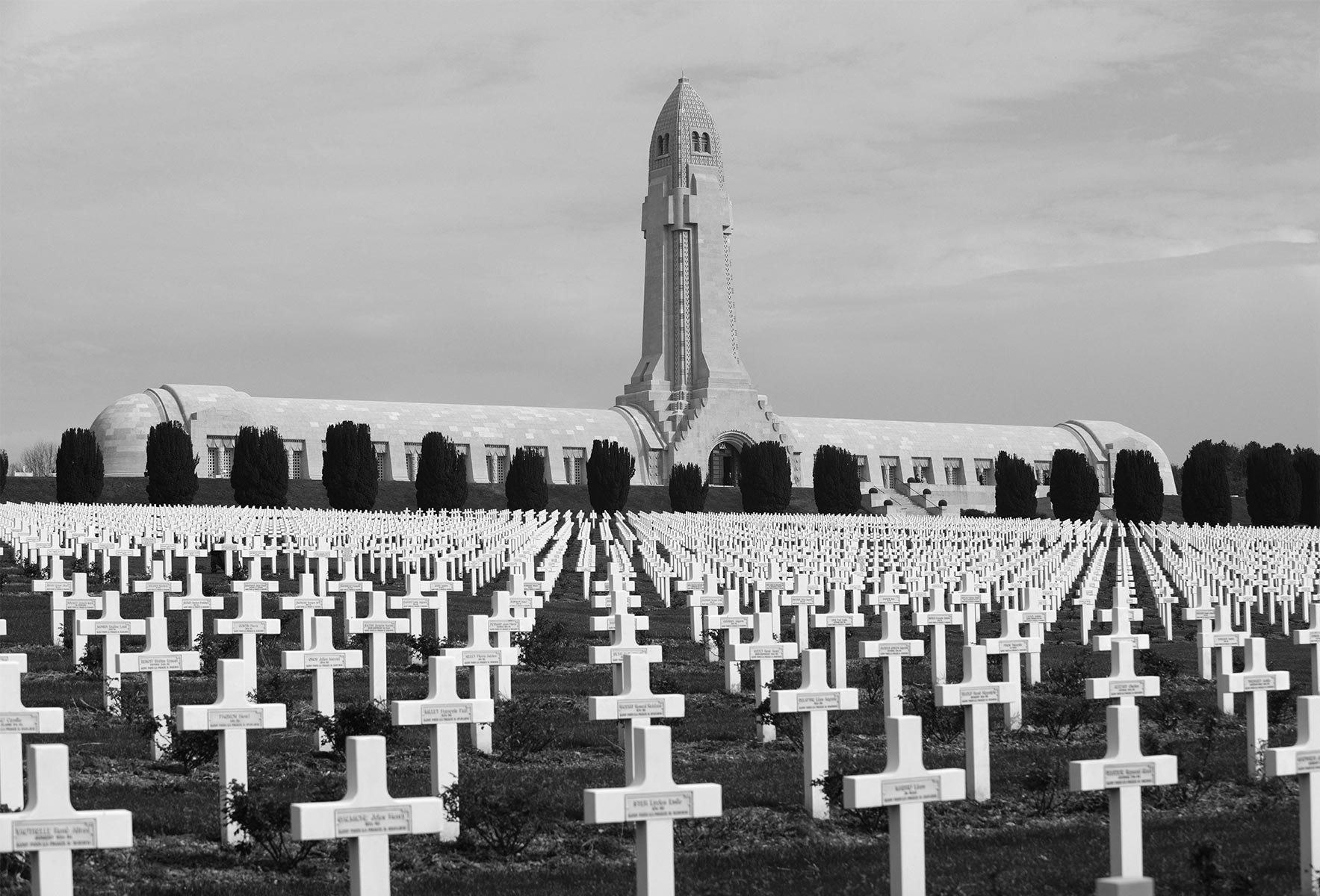 Douaumont dernière sépulture des “Poilus” de Verdun
