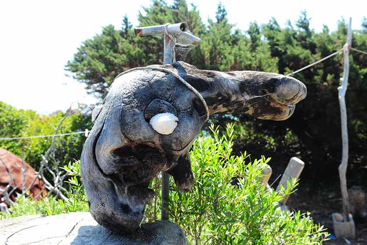 Un totem pour écarter les mauvais esprits